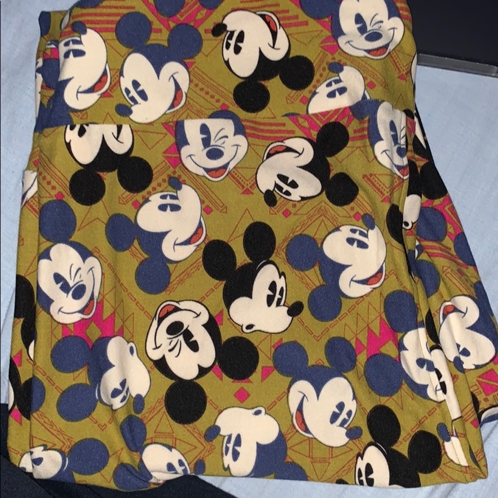 MICKY MOUSE LULAROE leggings
